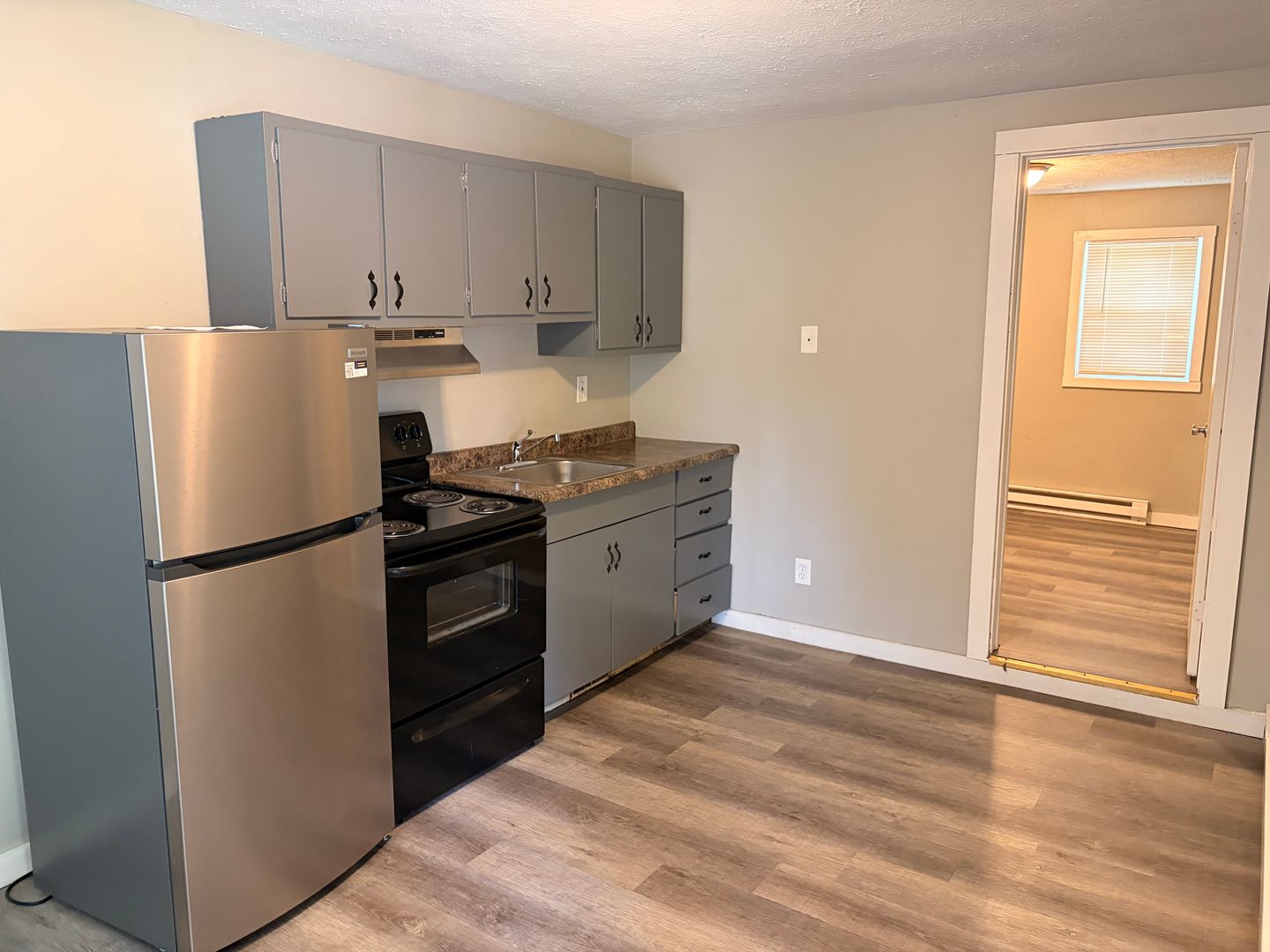 Lafayette Apartment: 1116 Brown Street