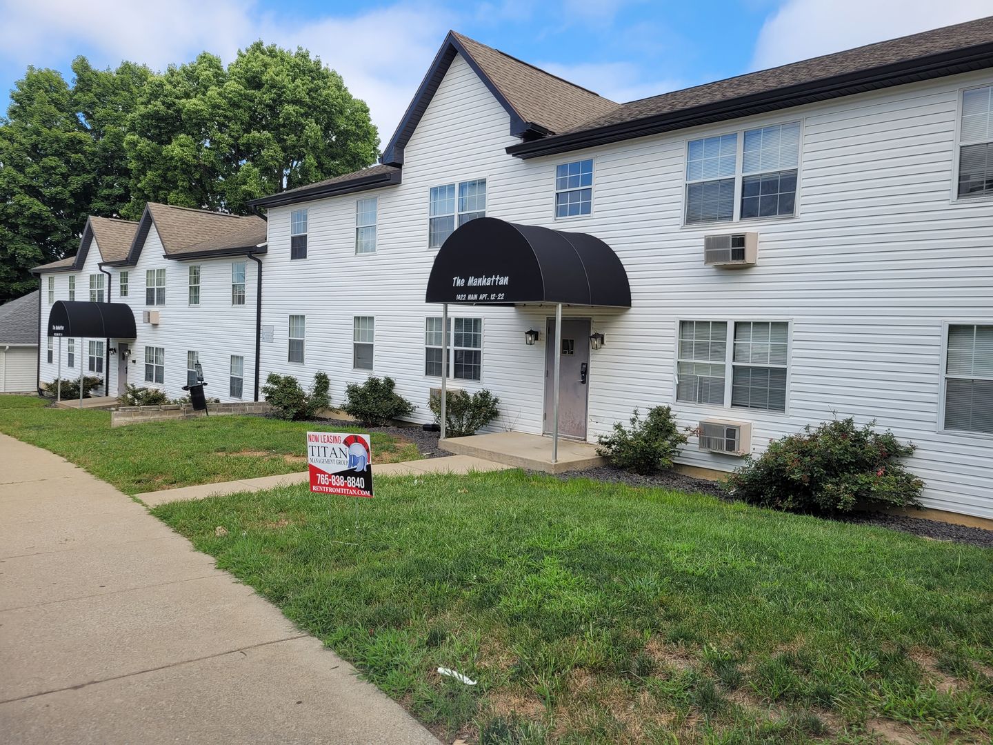 Lafayette Apartment: 1422 Main Street