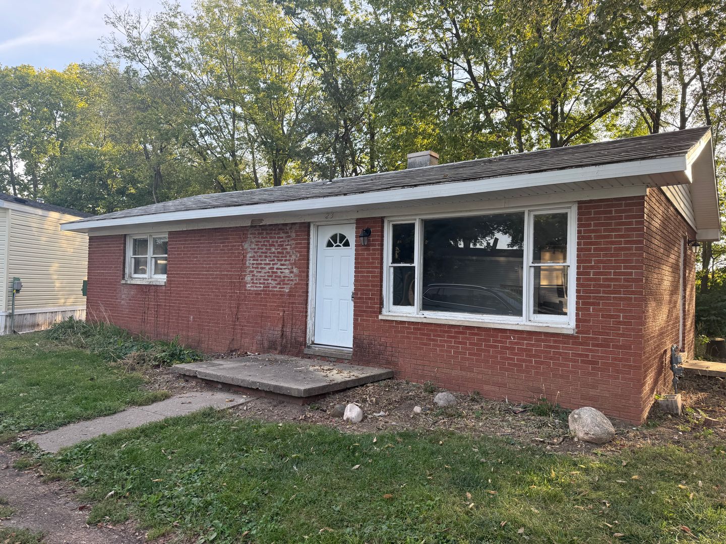 Shadeland Apartment: 2351 State Road 25 W