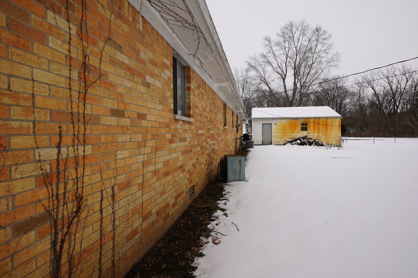 West Lafayette Apartment: 2562 Brookview Ln