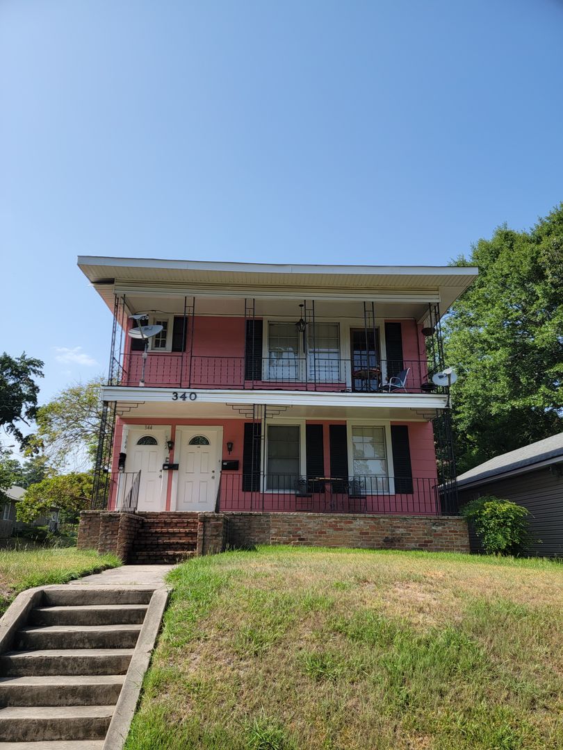 Shreveport House: 342 Prospect Street