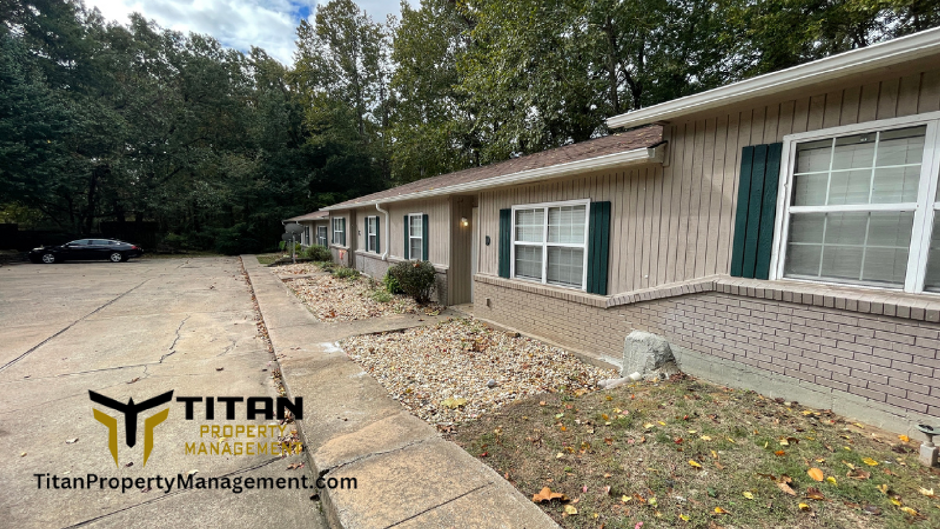 Benton Apartment: 2010 Watts Rd. Apt D