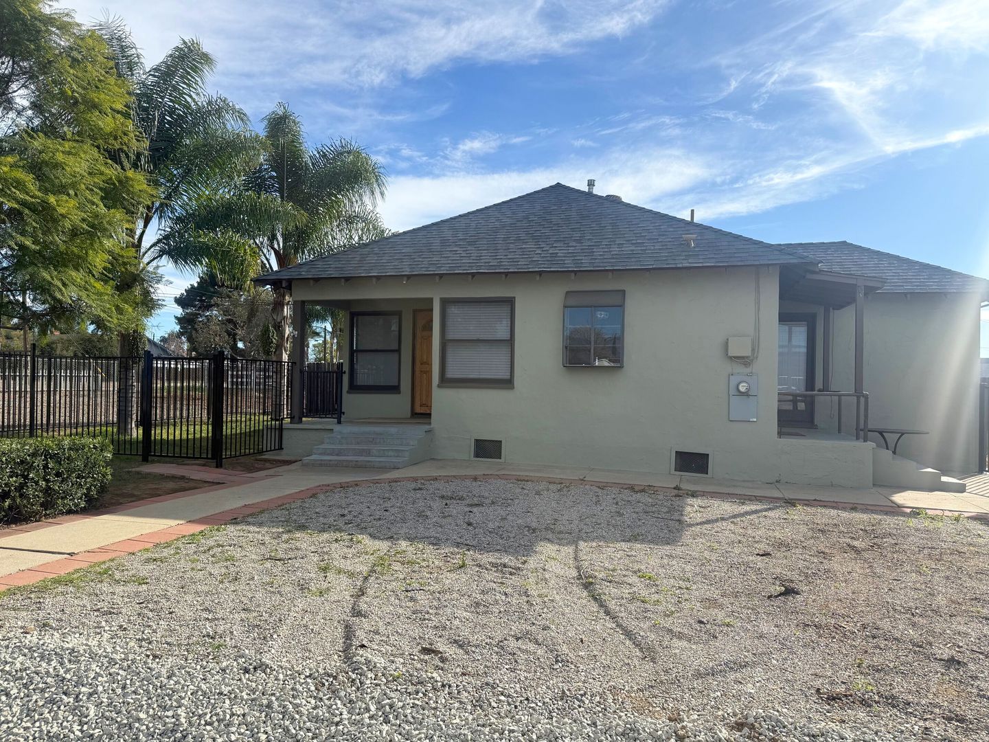 Calimesa House: 1026 5th St