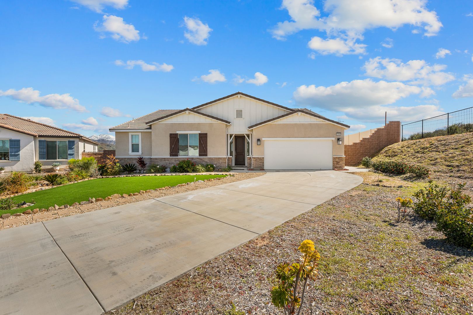 Calimesa House: 1500 Yucca Ct