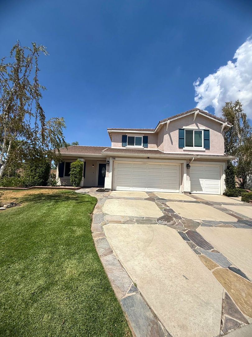 Yucaipa House: 13506 Margaret Ln