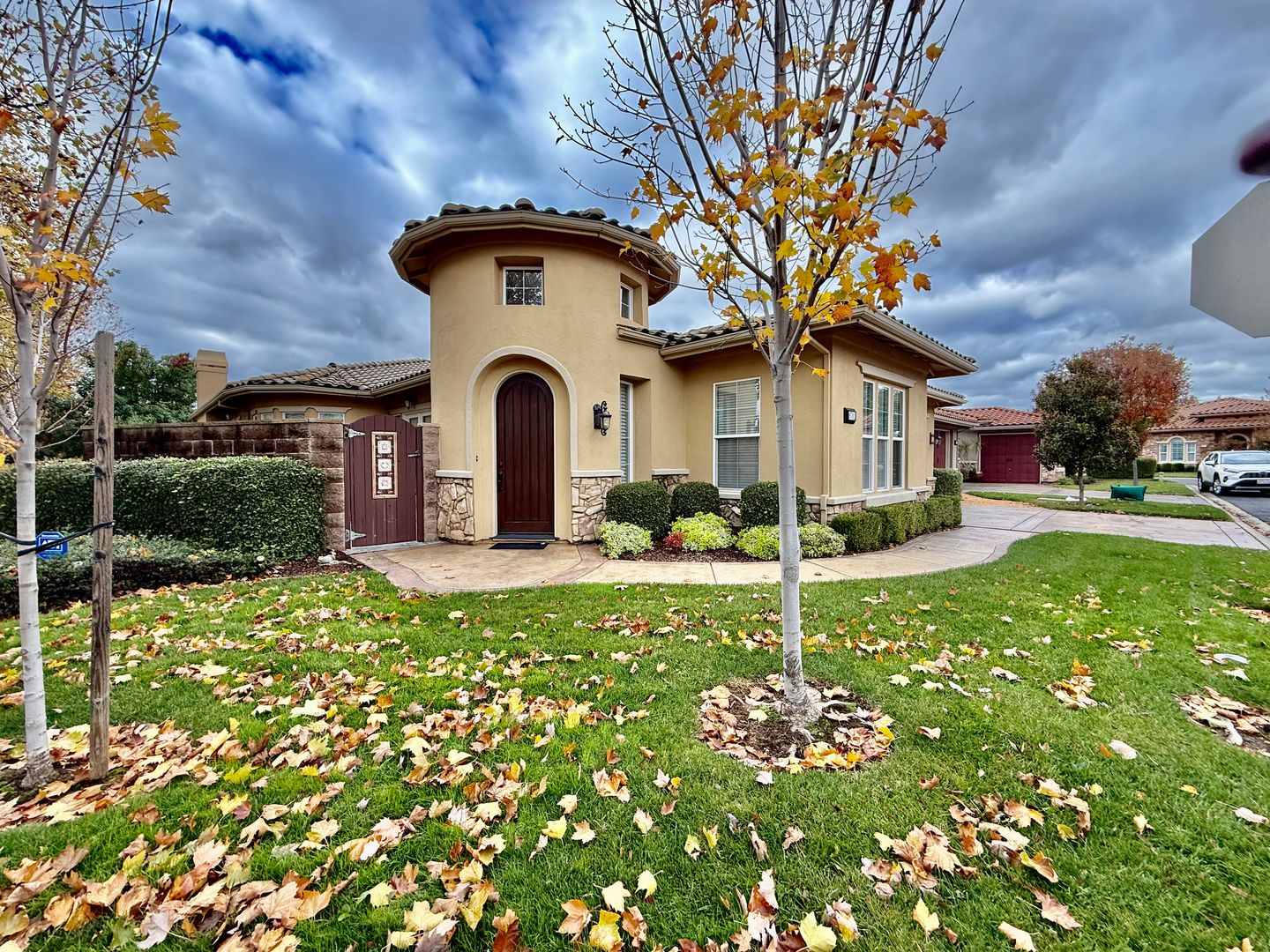 Roseville House: 8702 Pasatiempo Cir