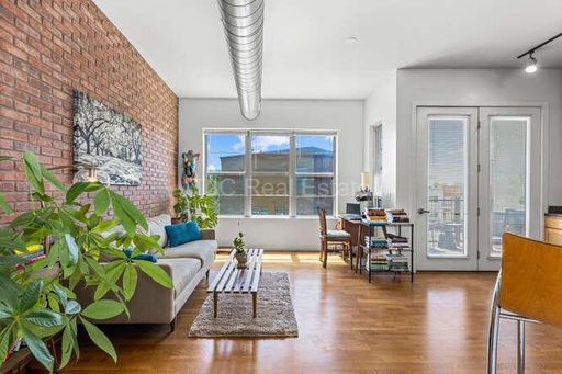 7700 E 29th Avenue, Unit 310, Denver, CO 80238