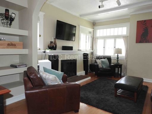 2322 Cherry Street, Denver, CO 80207