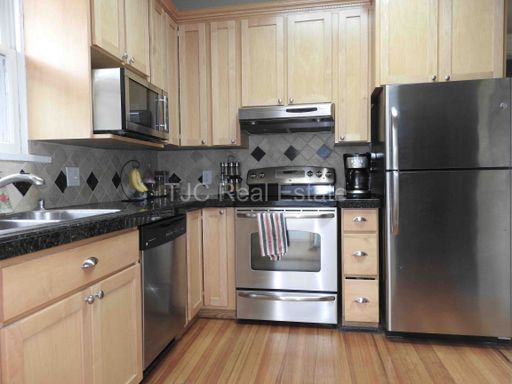 2322 Cherry Street, Denver, CO 80207