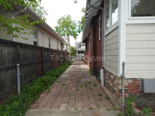 2322 Cherry Street, Denver, CO 80207