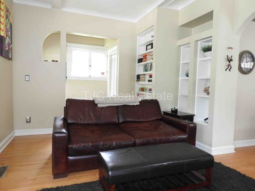 2322 Cherry Street, Denver, CO 80207