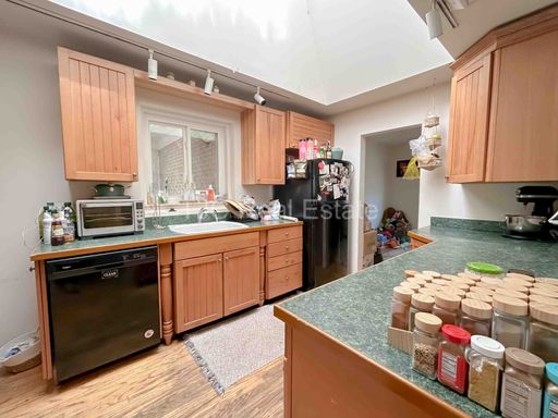 1939 Olive St., Denver, CO 80220