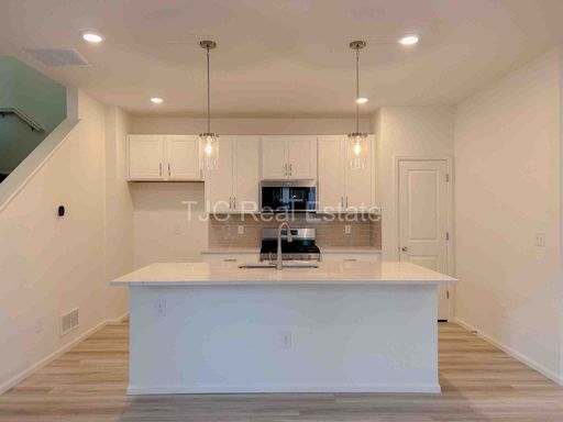 6278 N Nepal Ct, Aurora, CO 80019