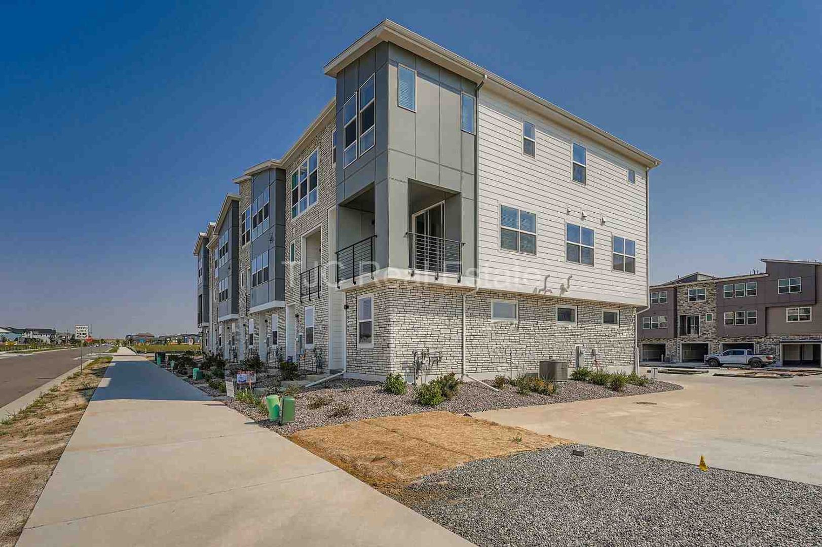 Aurora House: 20568 E 63rd Ave