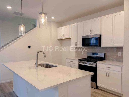 6278 N Nepal Ct, Aurora, CO 80019