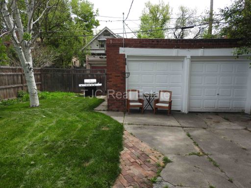 2322 Cherry Street, Denver, CO 80207