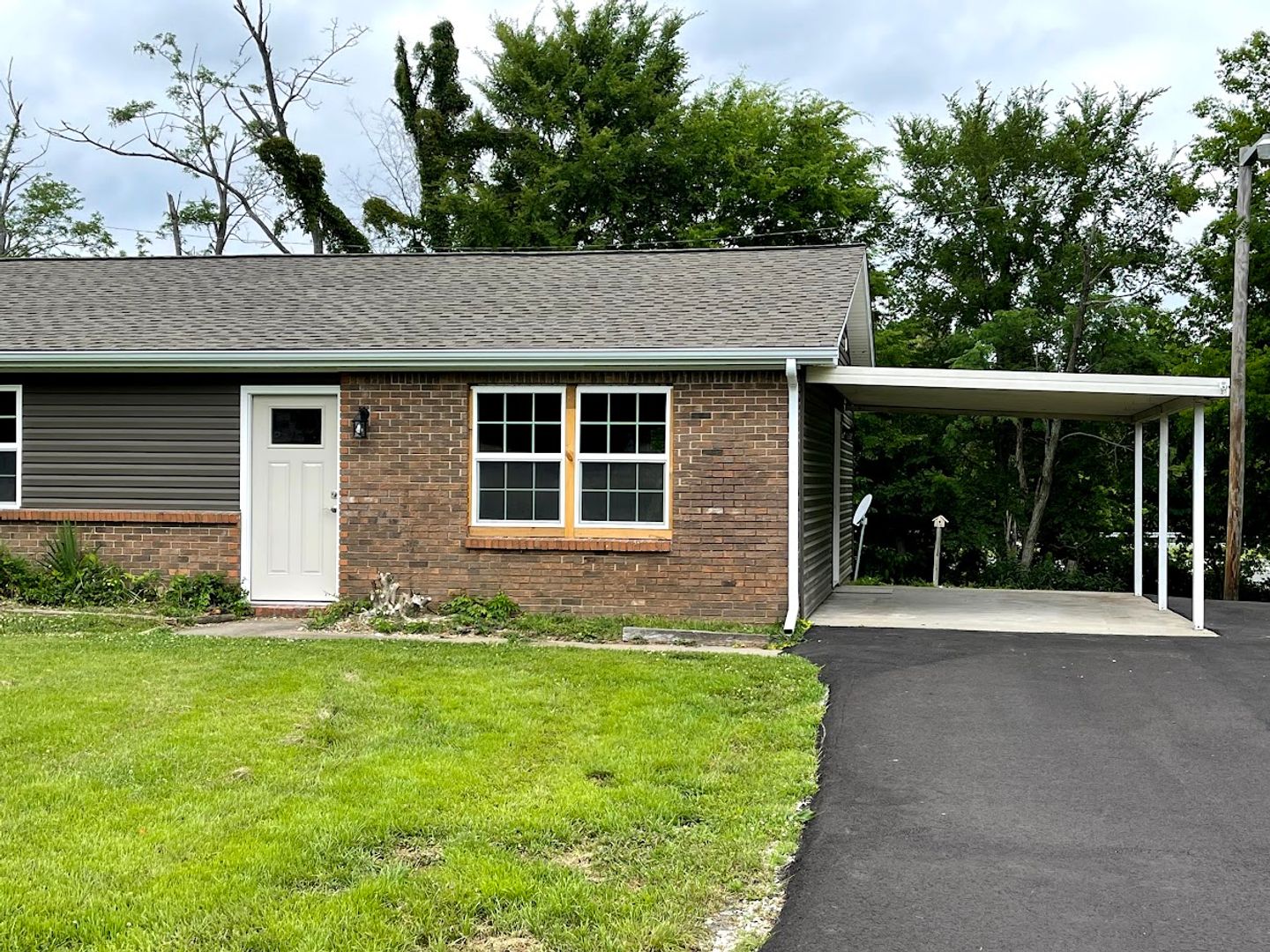 Benton Apartment: 441 Native Circle