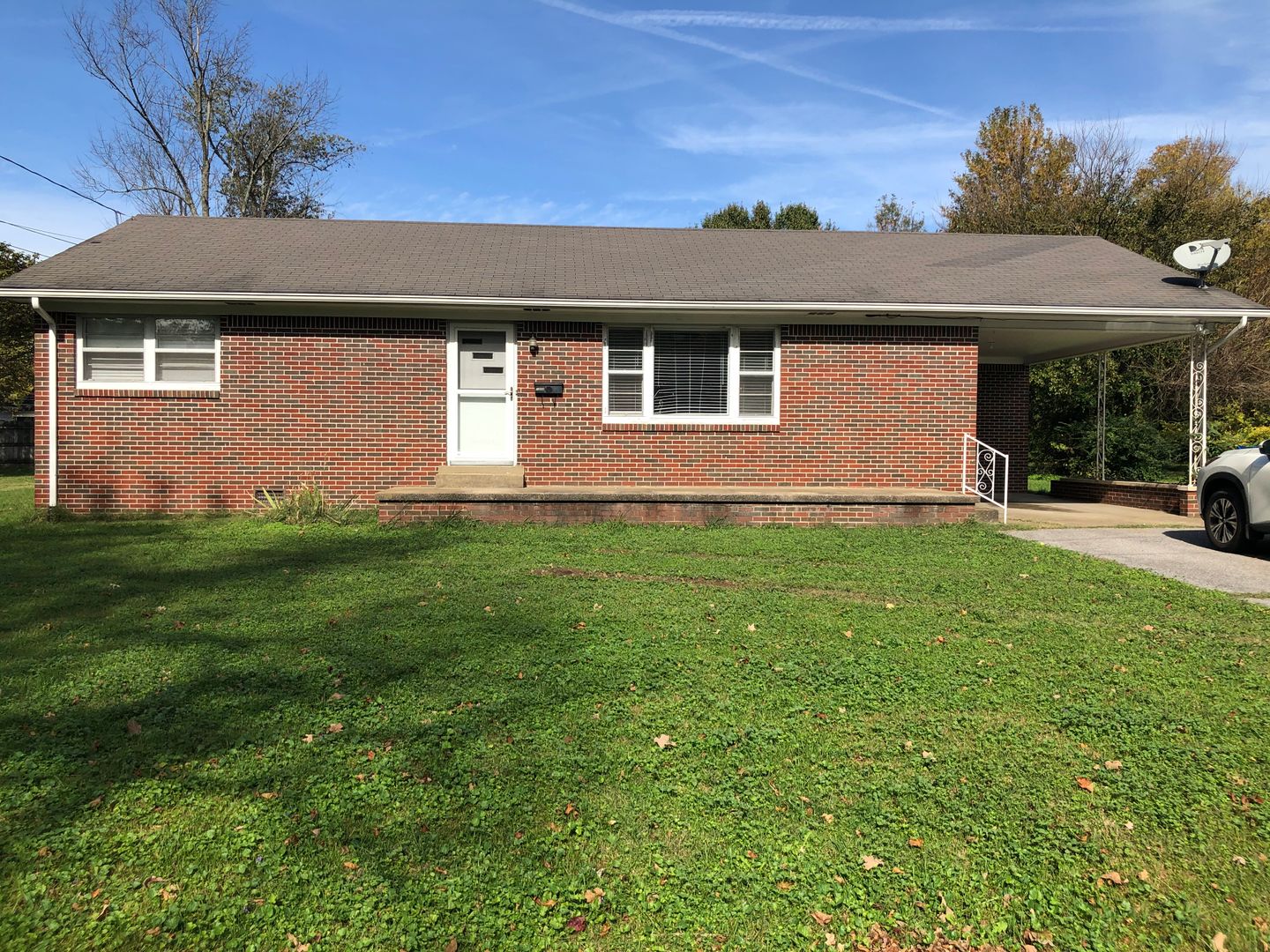 MURRAY House: 1000 WALNUT DR.