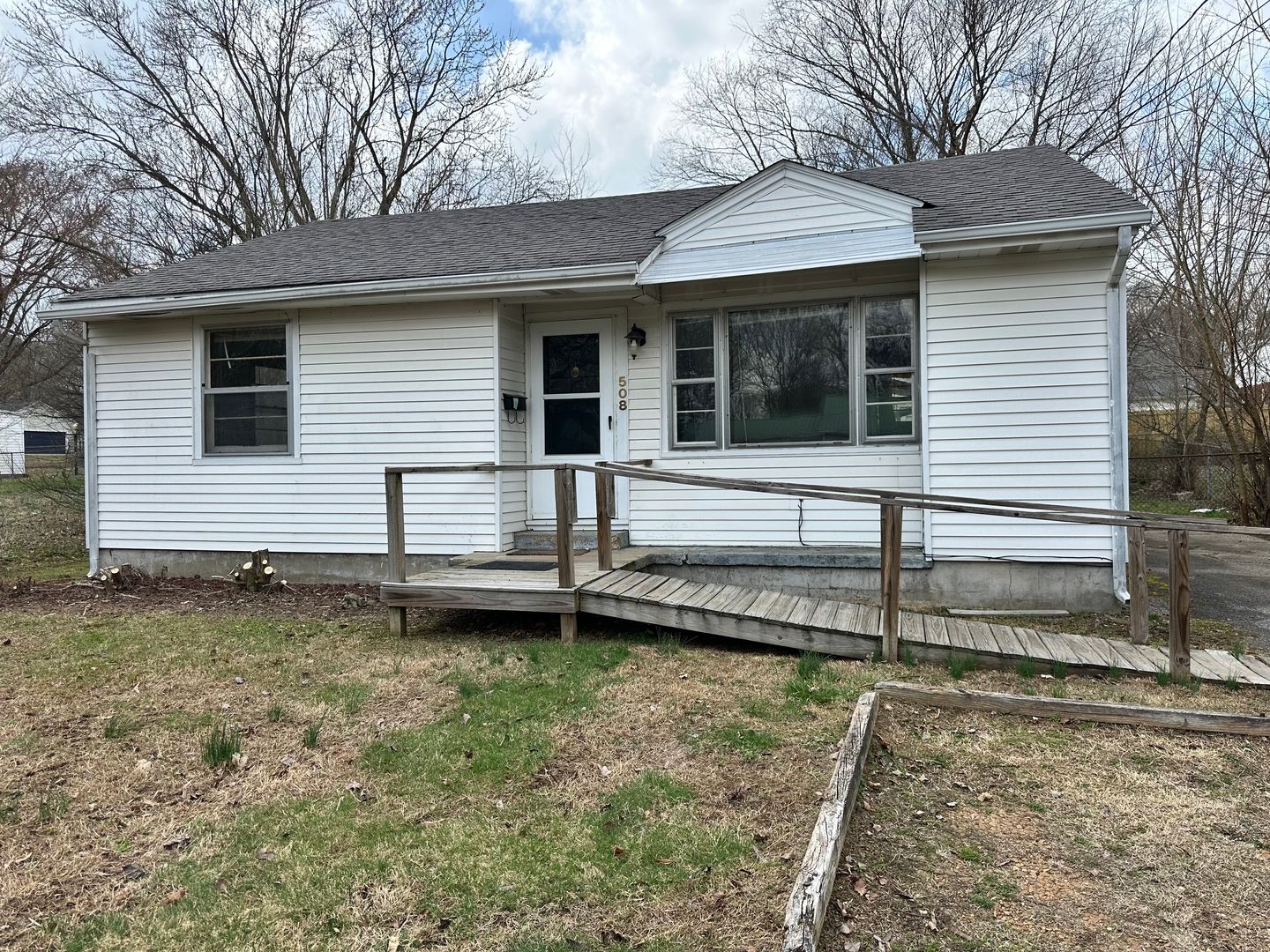 MURRAY House: 508 S 7th Street