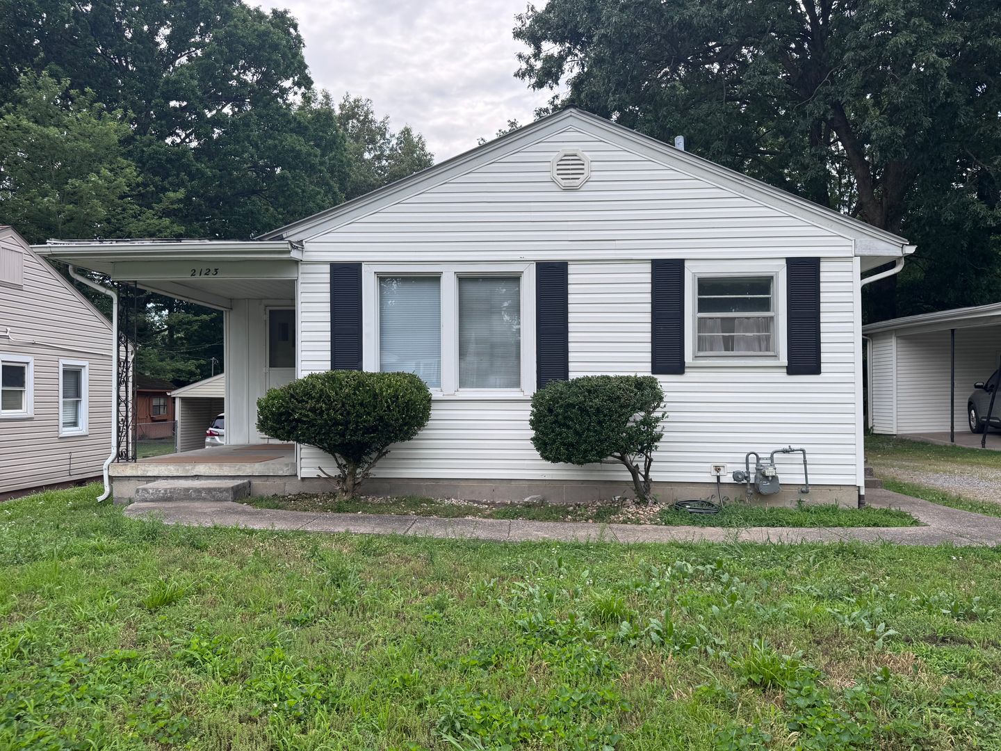 Paducah House: 2123 Madison Street