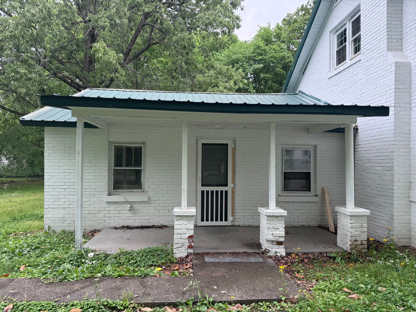 Paducah Apartment: 922 S 27th Street