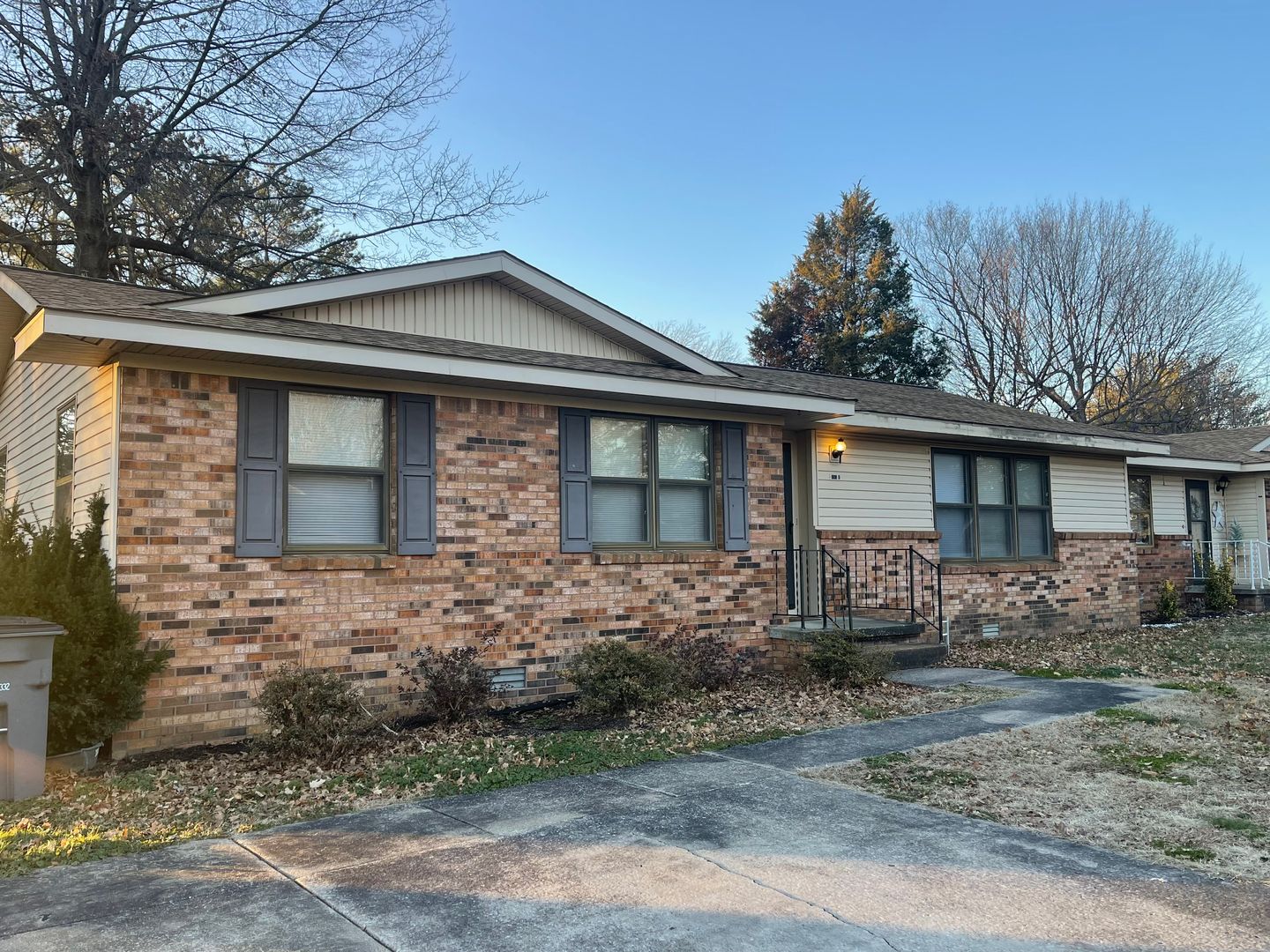 Paducah Apartment: 105 Milton Drive