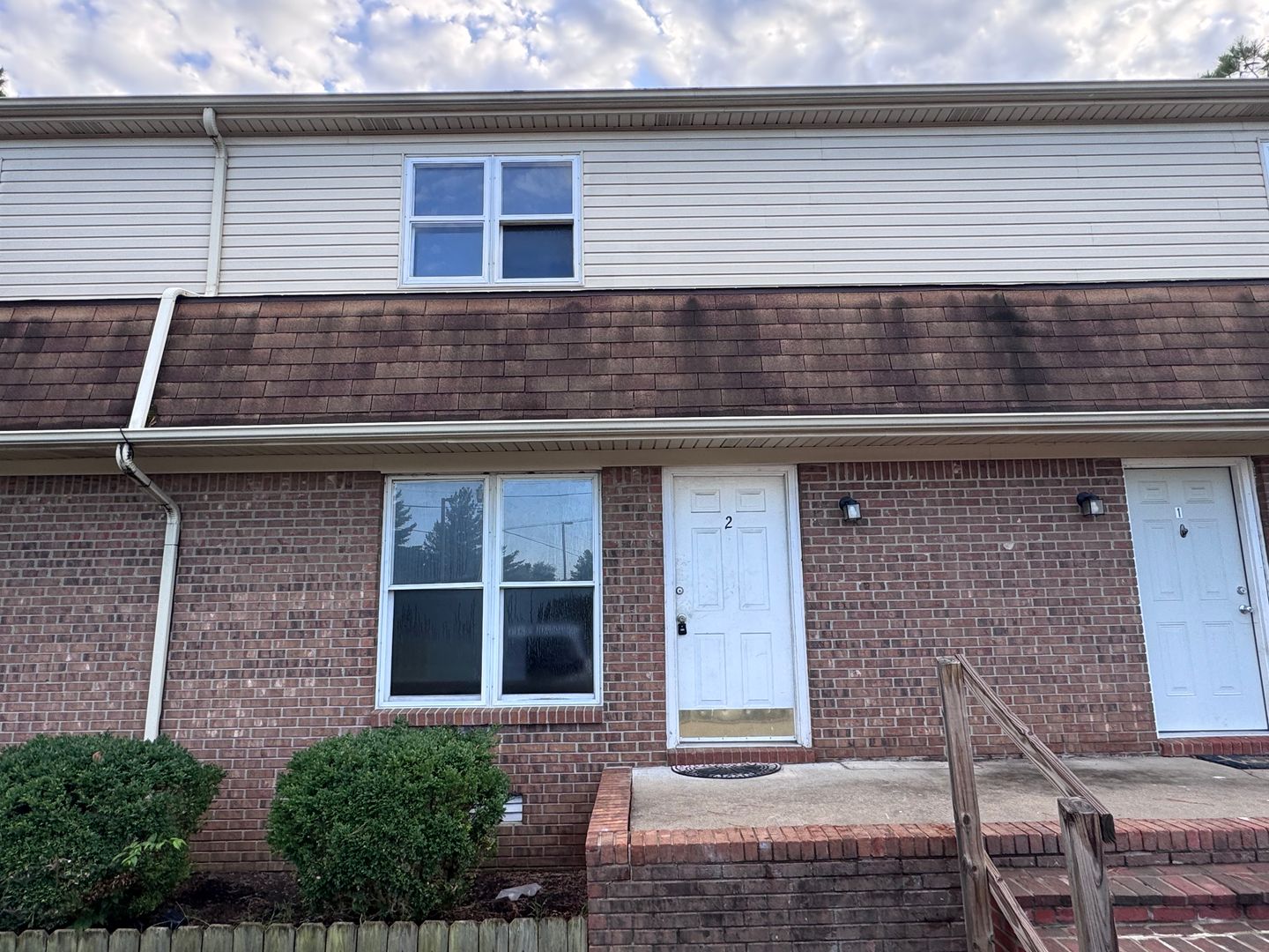 Paducah Apartment: 109 Lakeview Drive