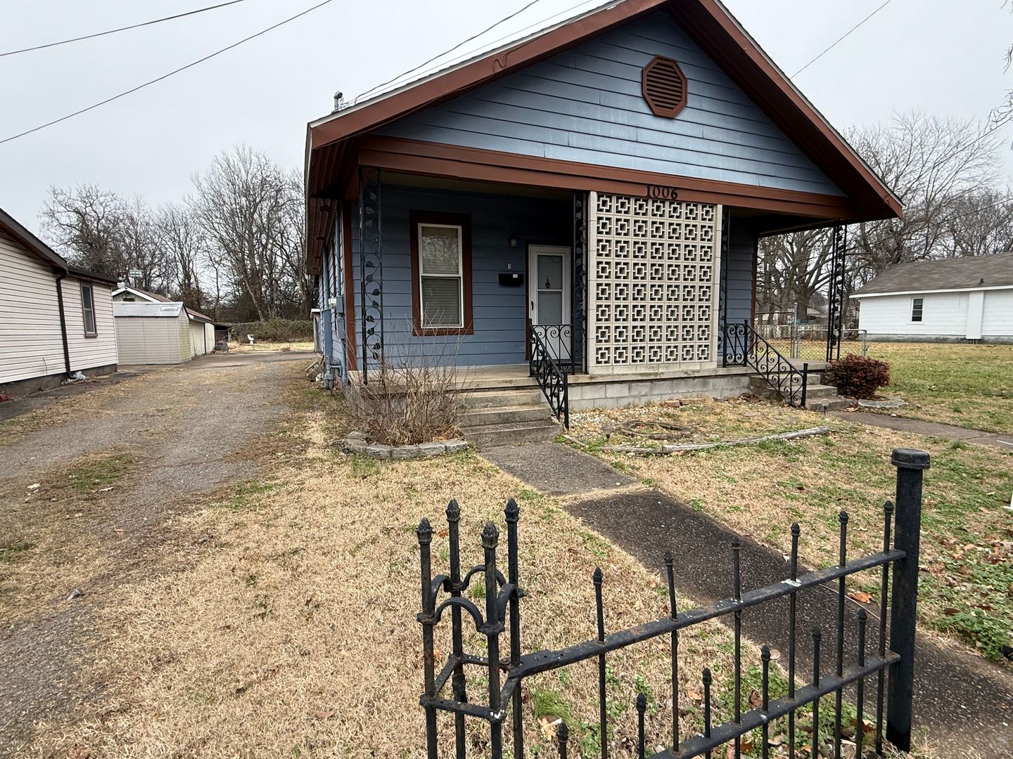 Paducah Apartment: 1006 N 12th Street