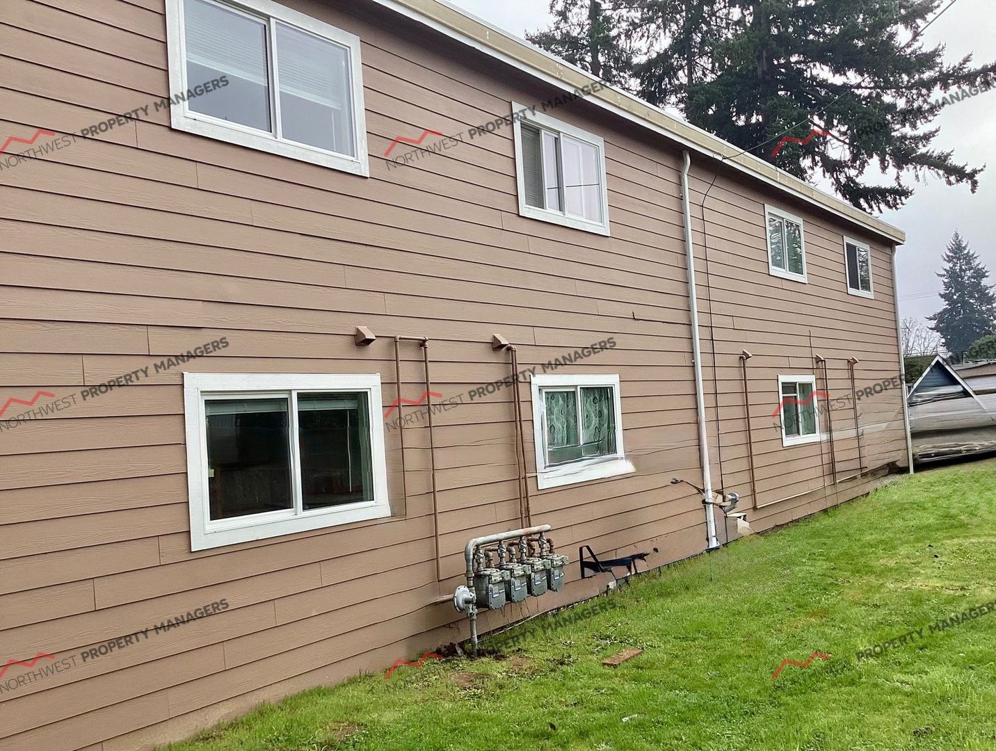 Tacoma Apartment: 8814 Wadsworth St SW