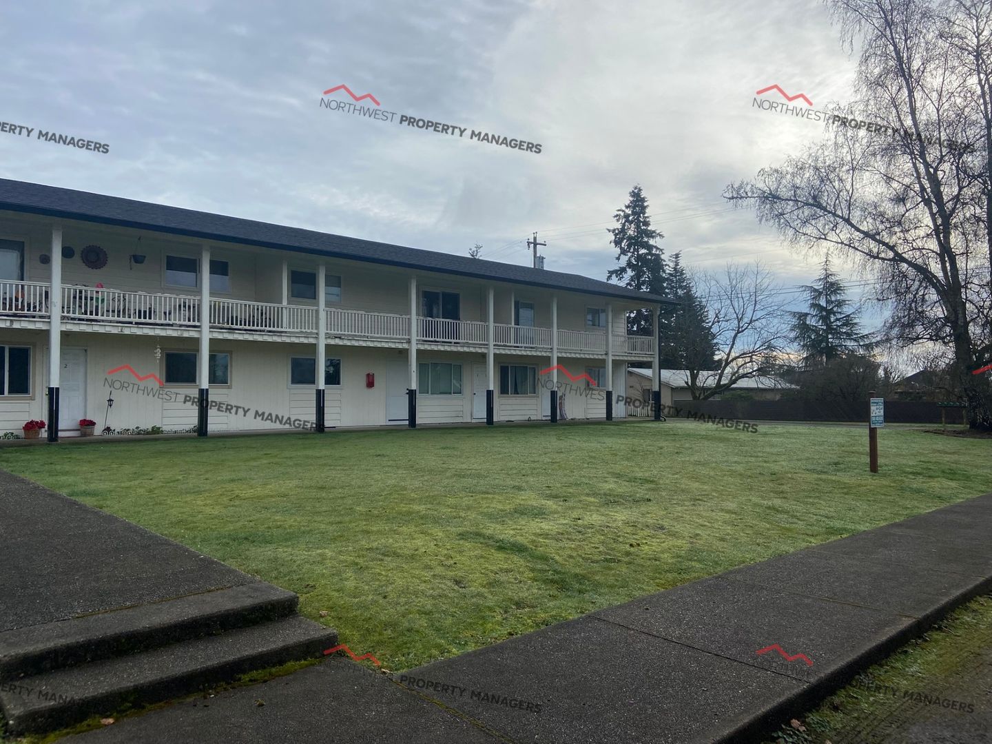 Elma Apartment: 1216 W Young St.