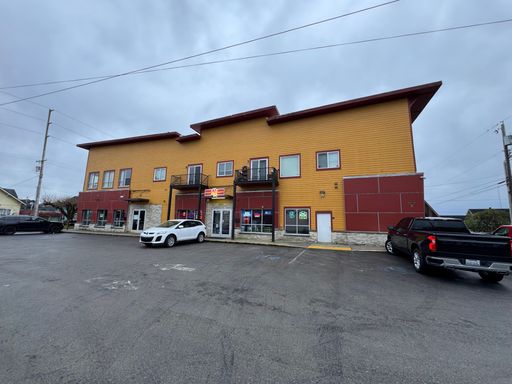 COMMERCIAL OPPORTUNITY - SPA? Salon? Retail? Office?