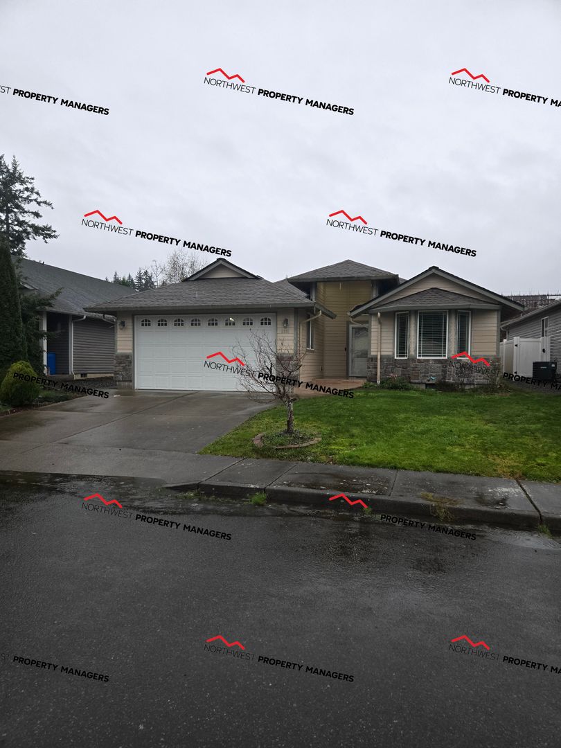 Centralia House: 2561 Kristine Ct