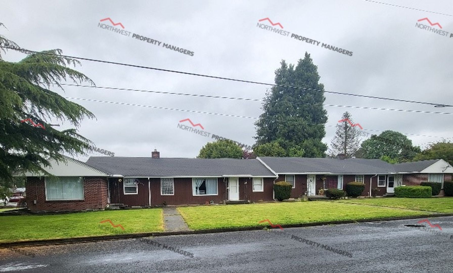 Chehalis Apartment: 1614-1630 SW Snively Ave