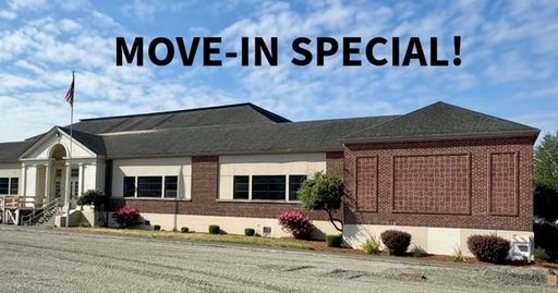 STATUS: *AVAILABLE* R313 #226 | $1045+ $100 flat rate for w/s/g + $50 for internet and gym * MOVE IN SPECIAL*