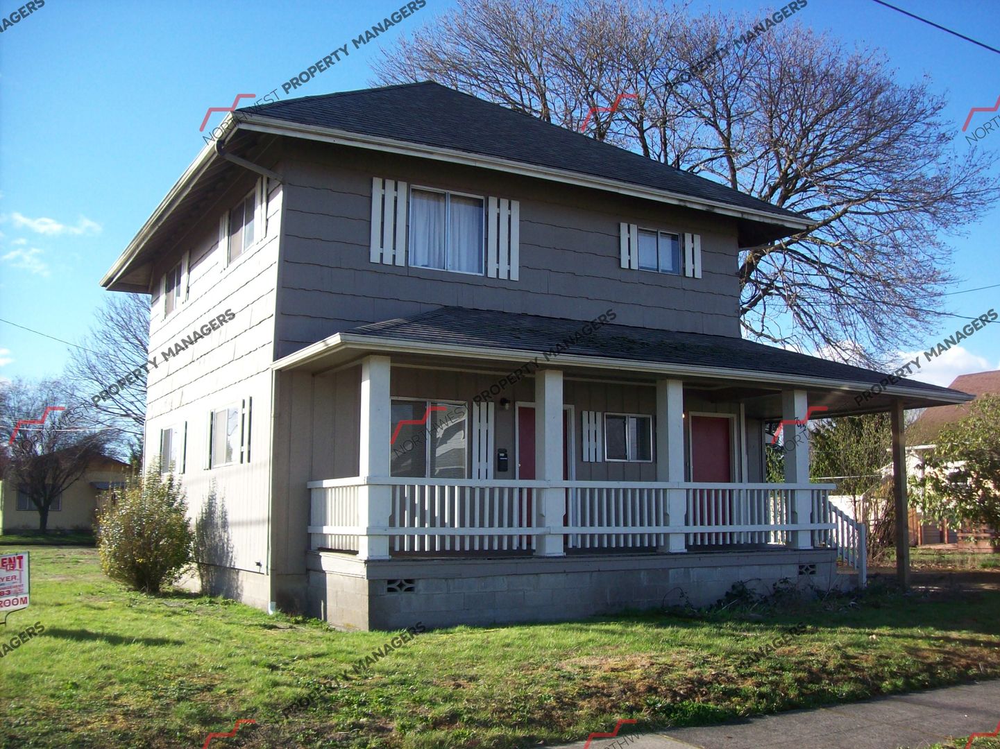 Centralia Apartment: 701-A & 701-B Euclid Way