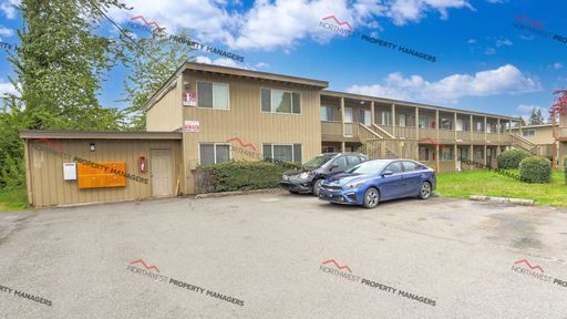 STATUS: *AVAILABLE* | R268 C1 | $1295 + $100 flat rate for w/s/g – photo 1