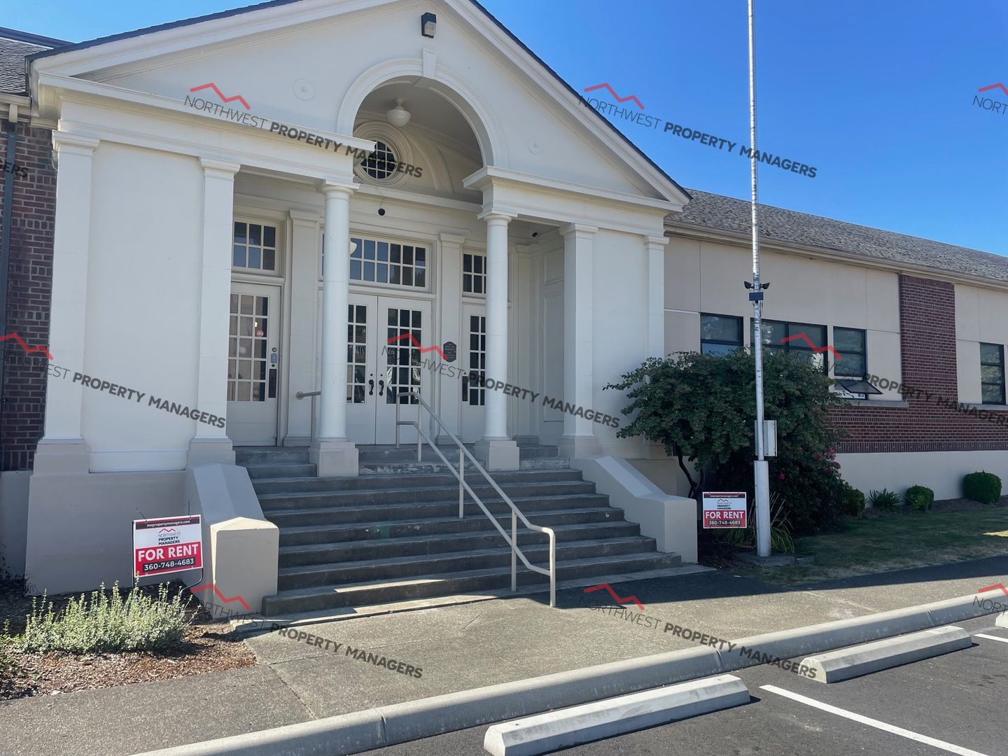 Chehalis Apartment: 101 SW 2nd St