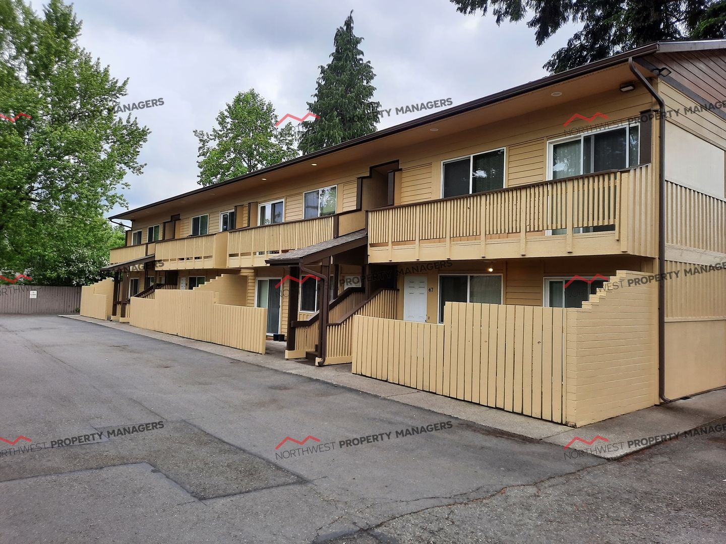 Lacey Apartment: 1615 Judd St. SE