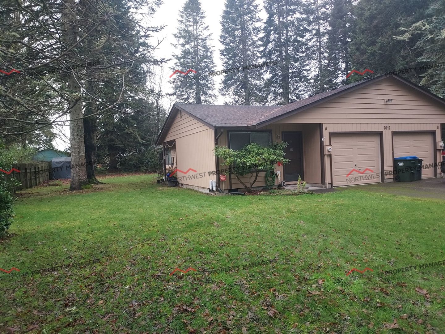 Olympia Apartment: 7617 Trails End Dr SE