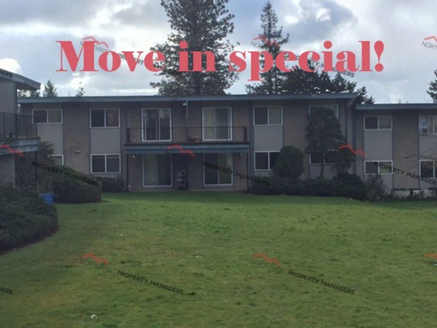 Chehalis Apartment: 1933-1935 S. Market Blvd