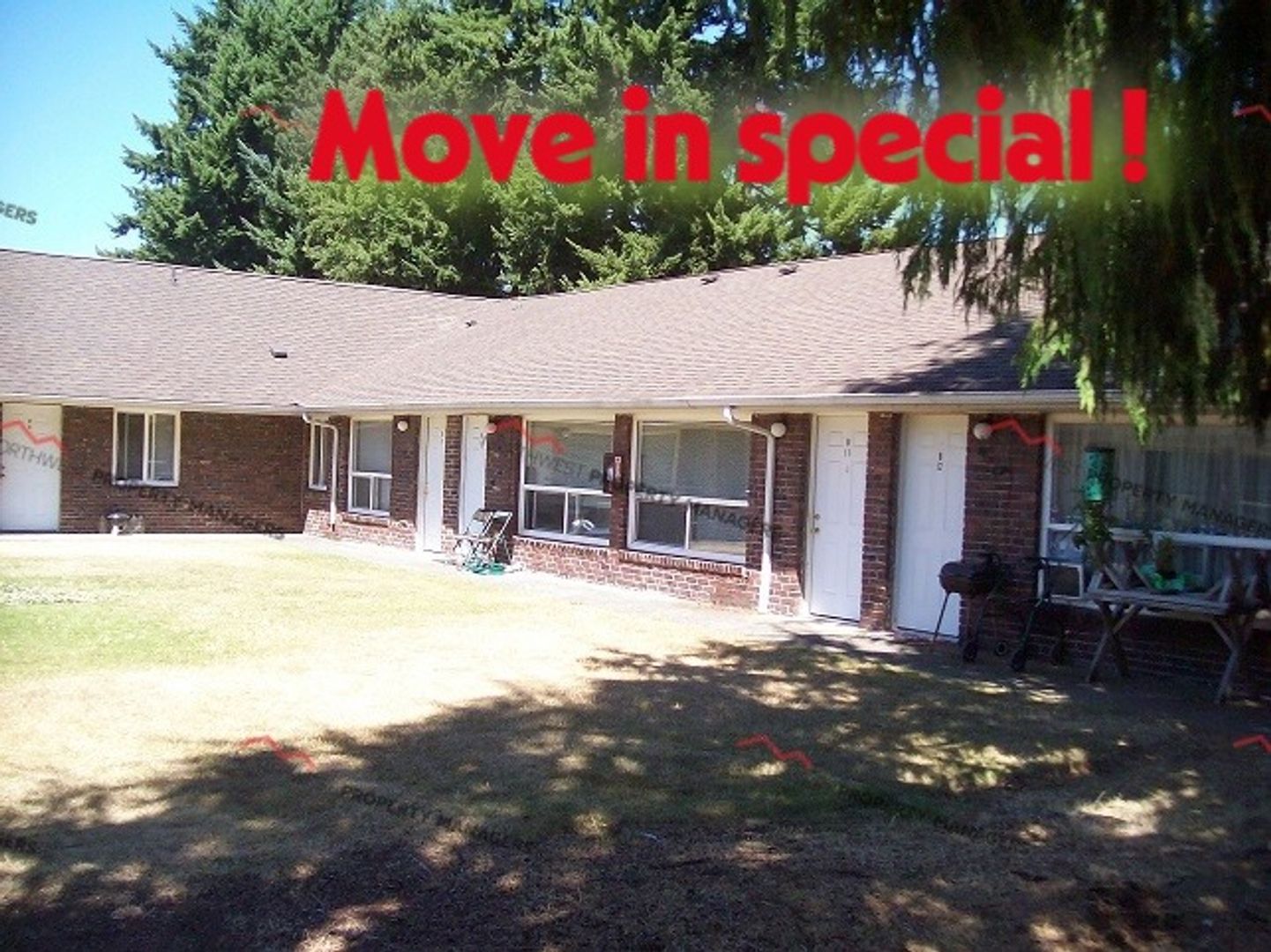 Lakewood Apartment: 6135 Steilacoom Blvd.,&