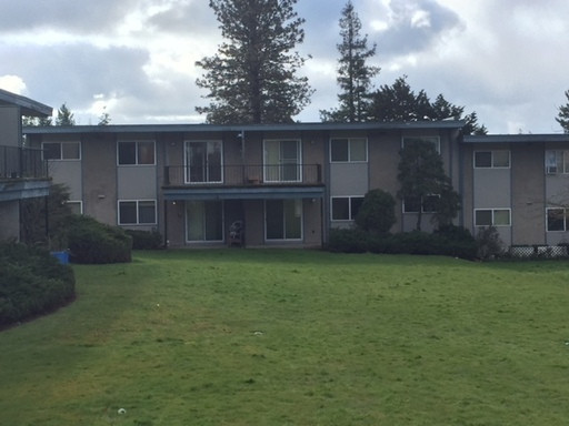 Chehalis Apartment: 1933 - 1935 S Market Blvd