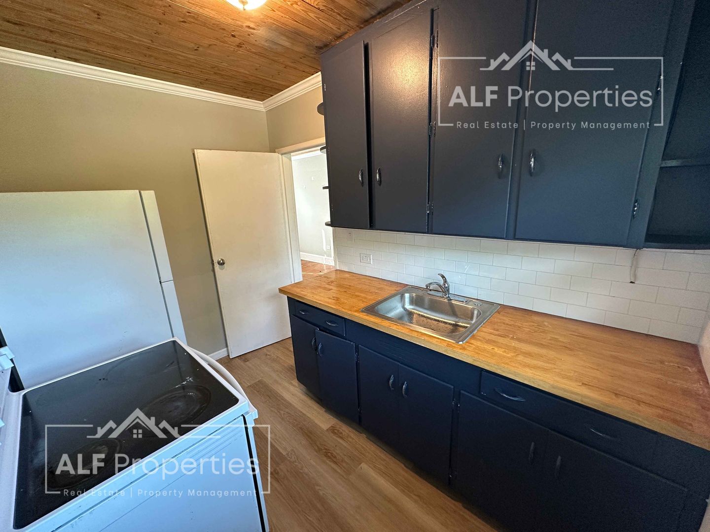 Lillington Apartment: 1301 S. 10th St.