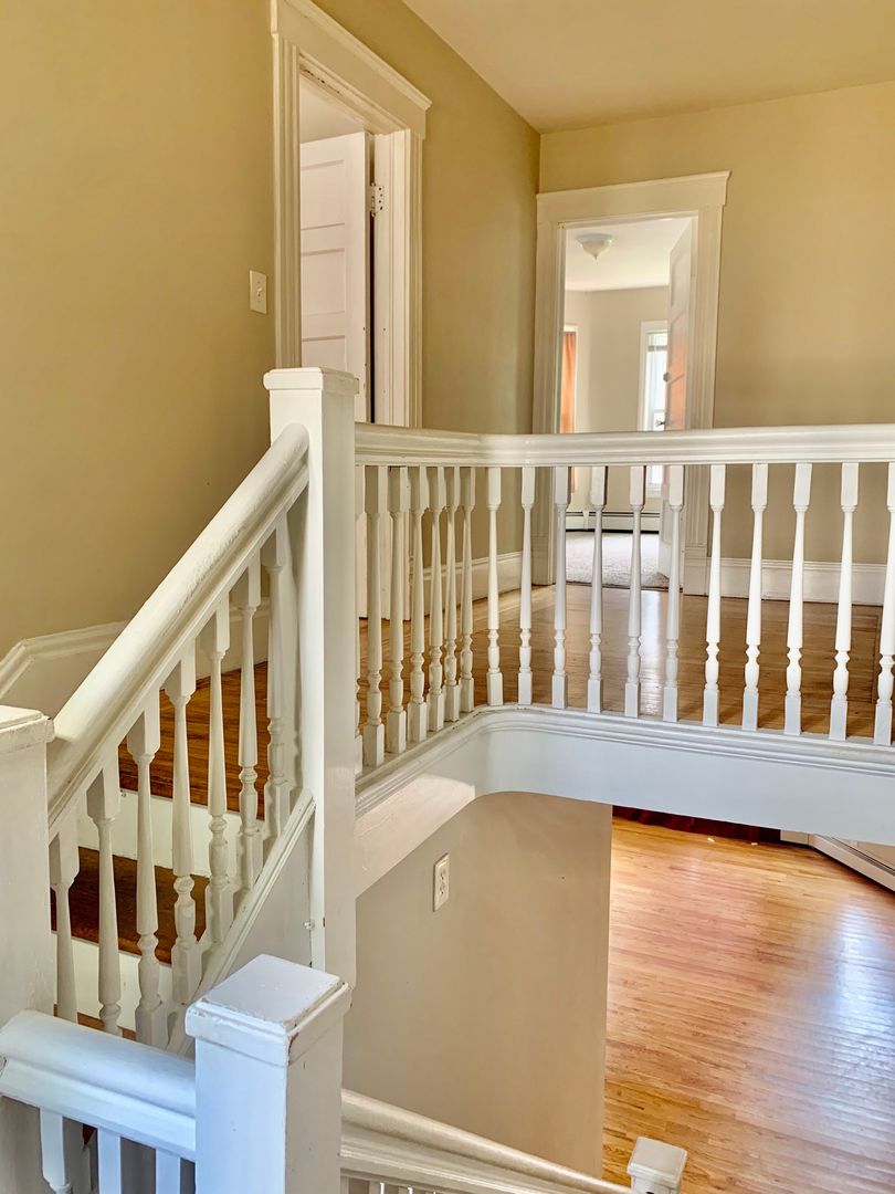 Syracuse Apartment: 329 Salt Springs Rd