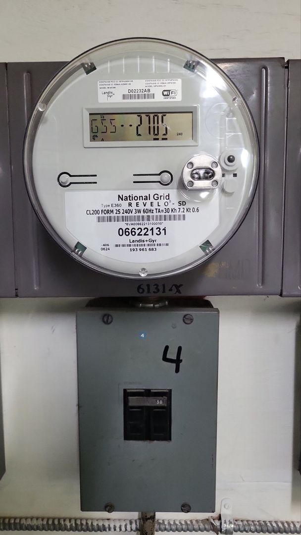 Oneida Apartment: 580 Seneca St