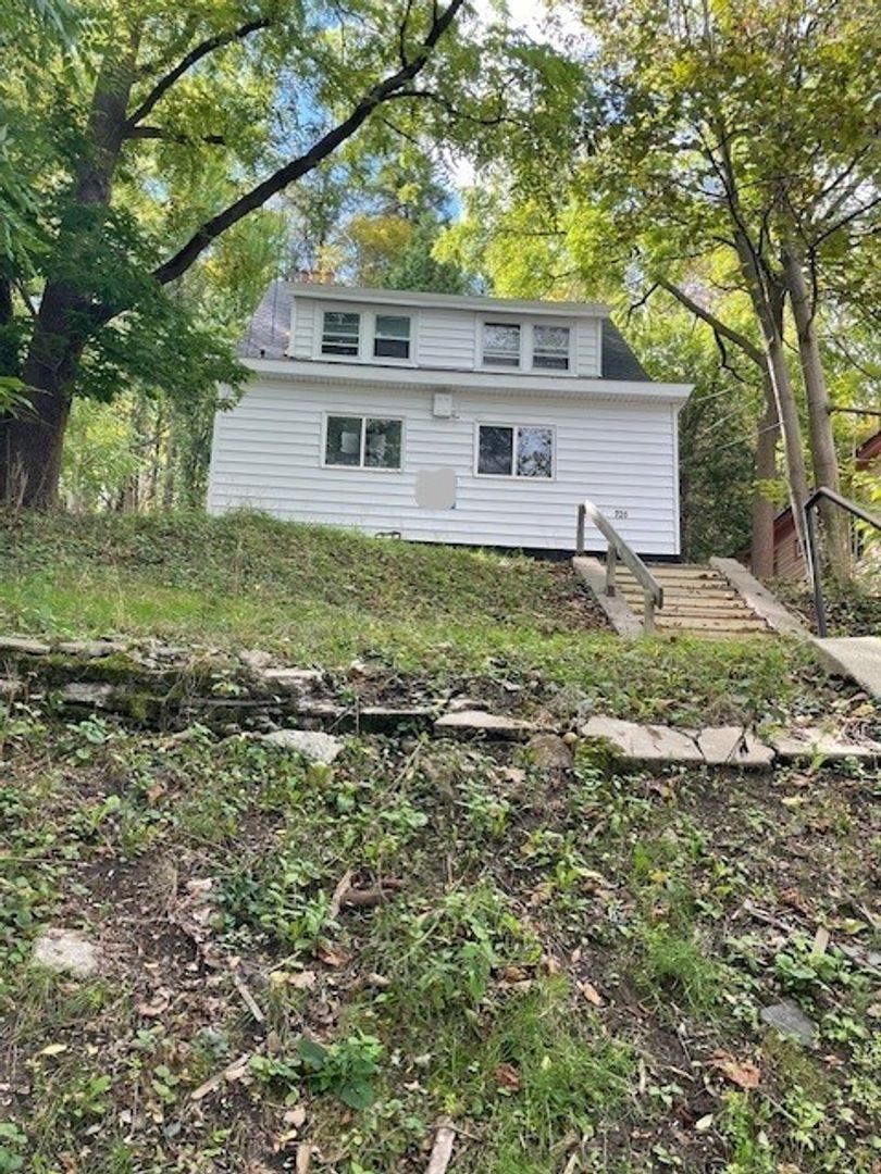 Syracuse Apartment: 726 Euclid Ave