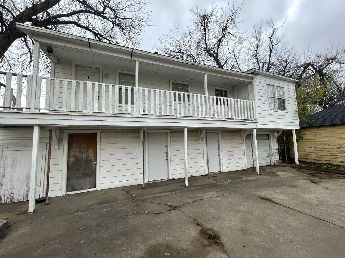 OKC Apartment: 1800 1/2 Exchange Ave.