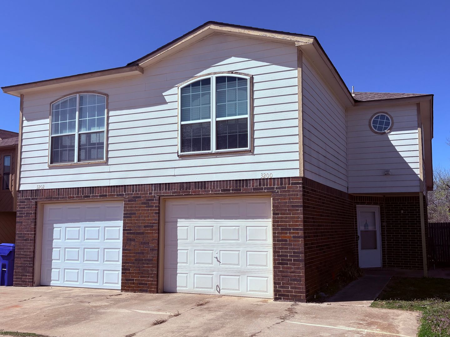 Norman Townhome: 3200 Ridgecrest Ct.