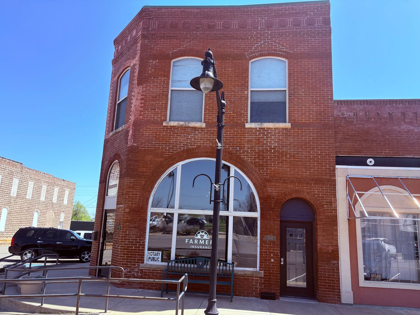 Tecumseh Condo: 101 S. Broadway Unit B