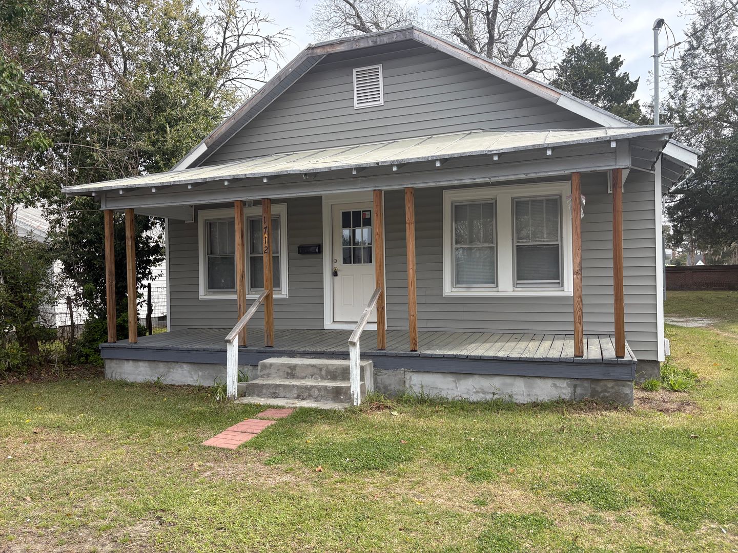 New Bern House: 1712 Edenton Street
